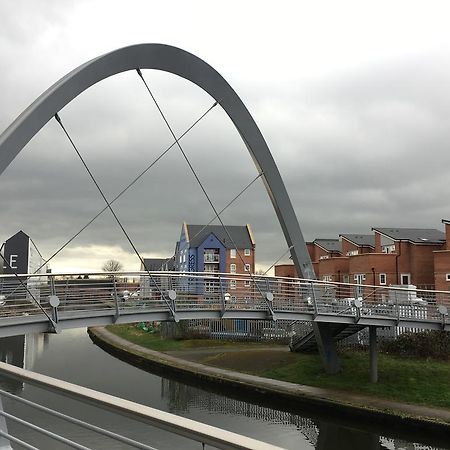 Canal View Homestay Coventry Zewnętrze zdjęcie